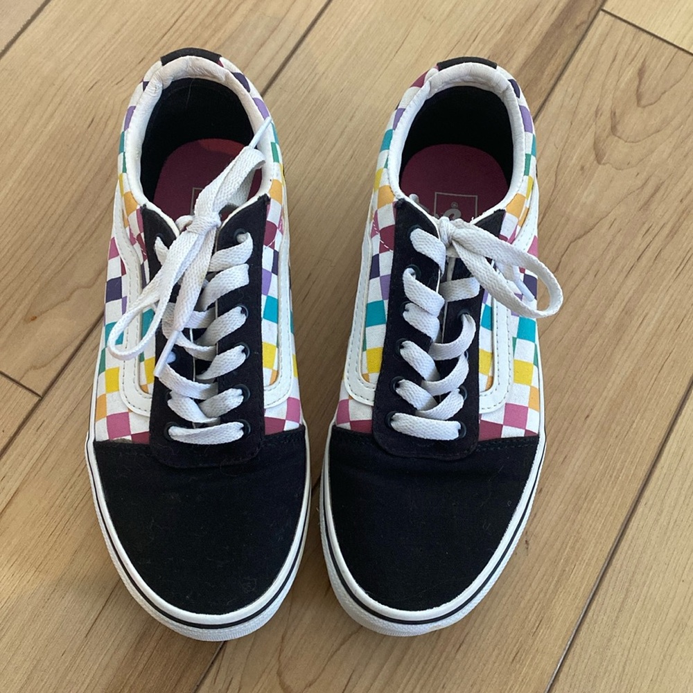 VANS Old Skool Rainbow Checkerboard Shoes Missy Size 4 Canvas